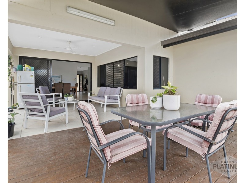 25 Seton Street, Trinity Park QLD 4879