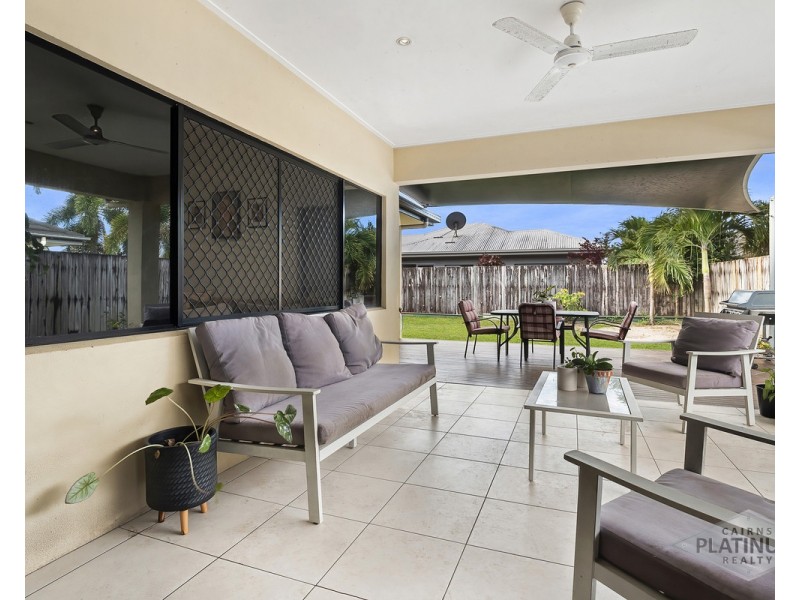 25 Seton Street, Trinity Park QLD 4879