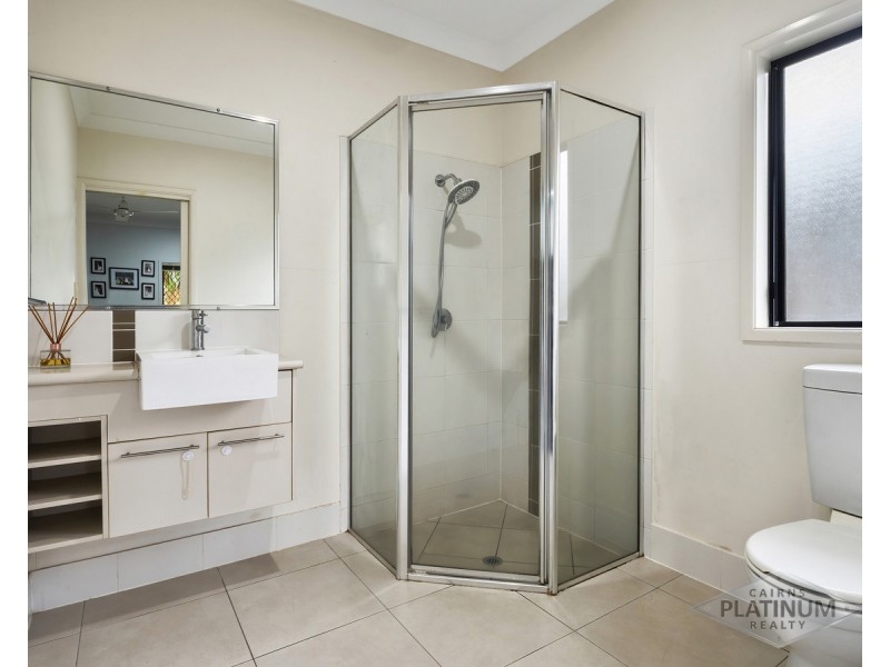 25 Seton Street, Trinity Park QLD 4879