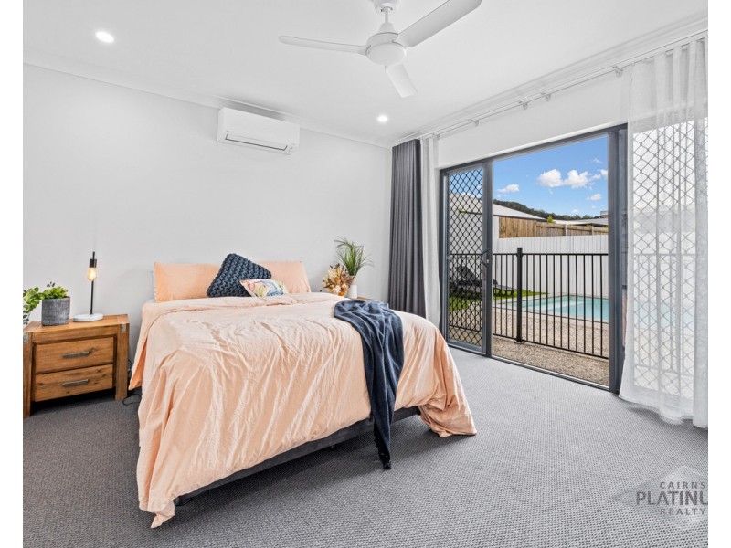 9 Wattledale Bend, Trinity Beach QLD 4879