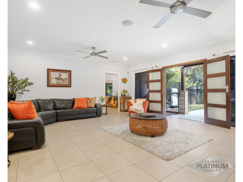 74 Leonard Street, Kewarra Beach QLD 4879