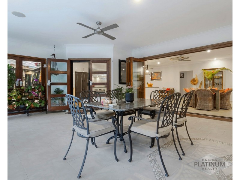 74 Leonard Street, Kewarra Beach QLD 4879