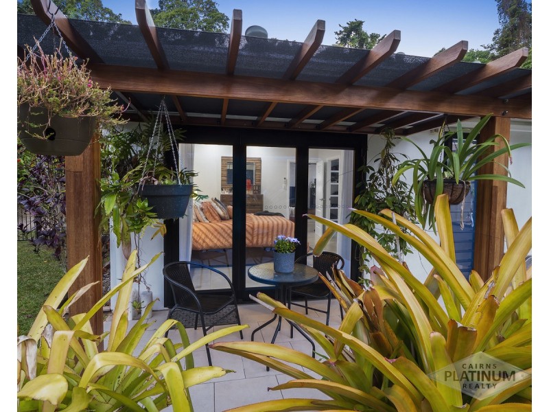 74 Leonard Street, Kewarra Beach QLD 4879