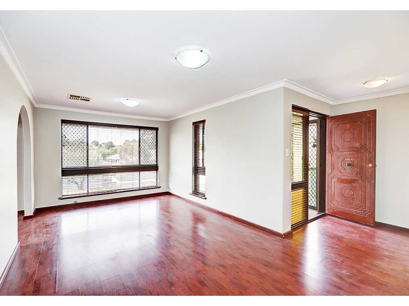 16 Margery Road, High Wycombe WA 6057