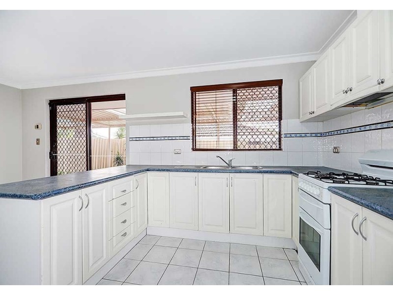 16 Margery Road, High Wycombe WA 6057