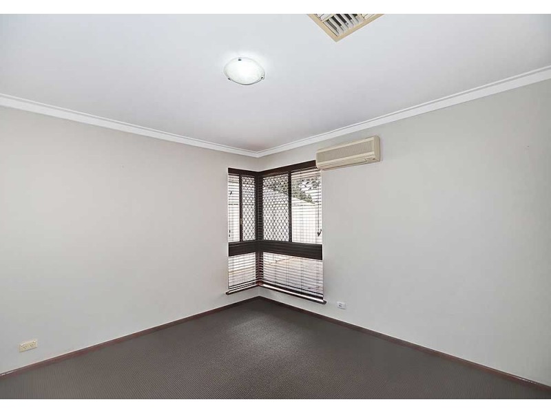 16 Margery Road, High Wycombe WA 6057