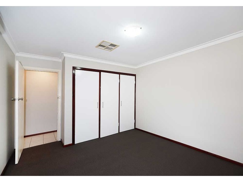 16 Margery Road, High Wycombe WA 6057