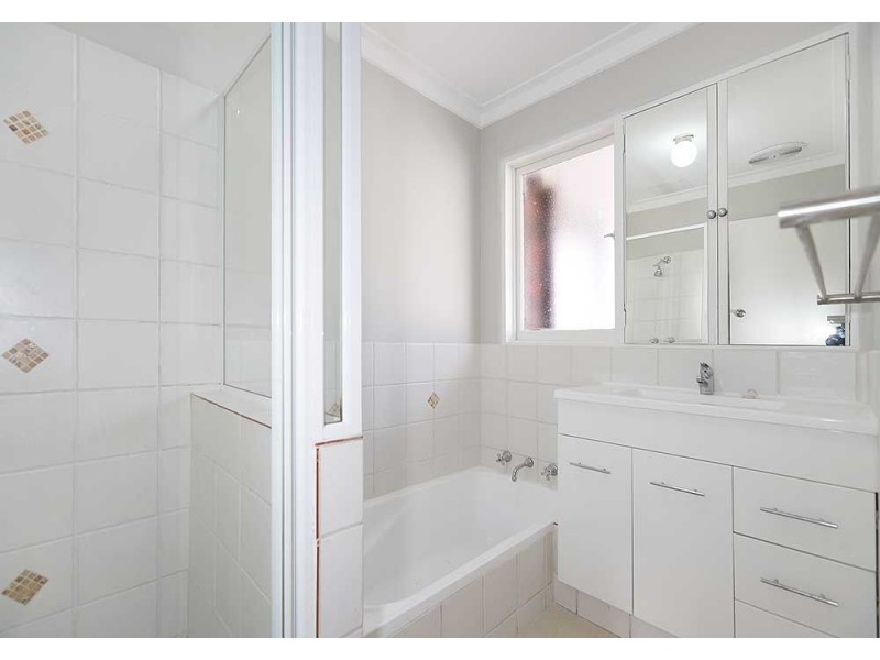 16 Margery Road, High Wycombe WA 6057