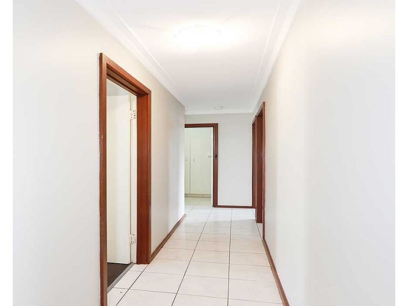 16 Margery Road, High Wycombe WA 6057