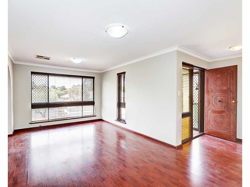 16 Margery Road, High Wycombe WA 6057