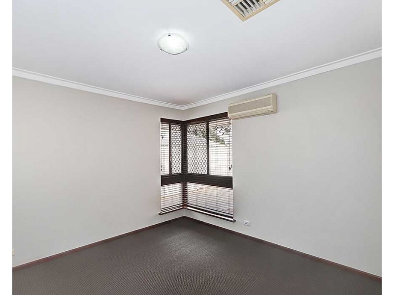 16 Margery Road, High Wycombe WA 6057