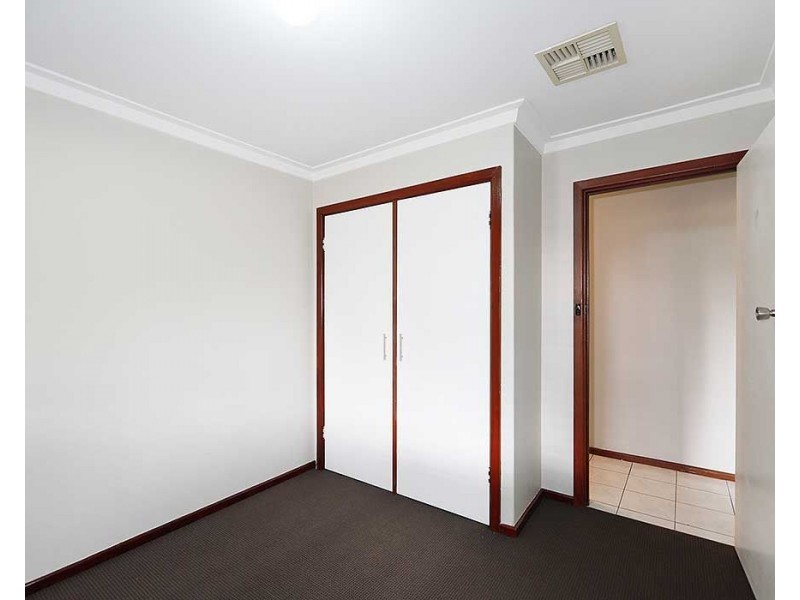 16 Margery Road, High Wycombe WA 6057