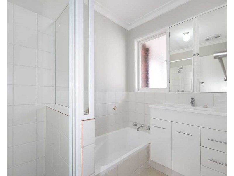 16 Margery Road, High Wycombe WA 6057