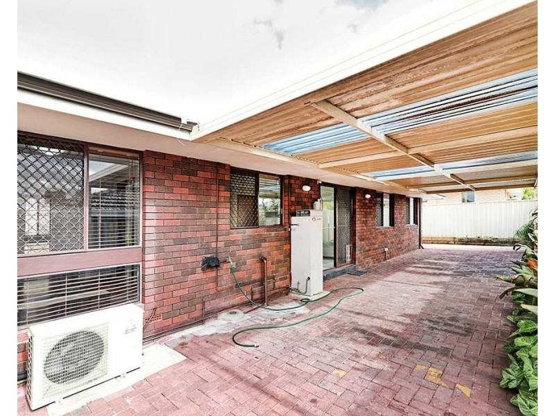 16 Margery Road, High Wycombe WA 6057