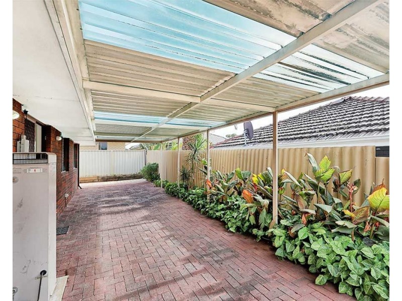 16 Margery Road, High Wycombe WA 6057