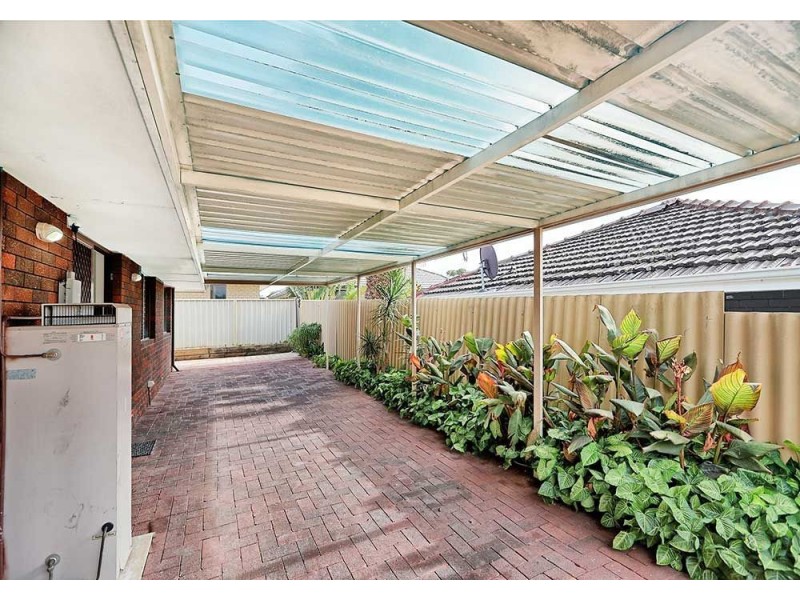 16 Margery Road, High Wycombe WA 6057