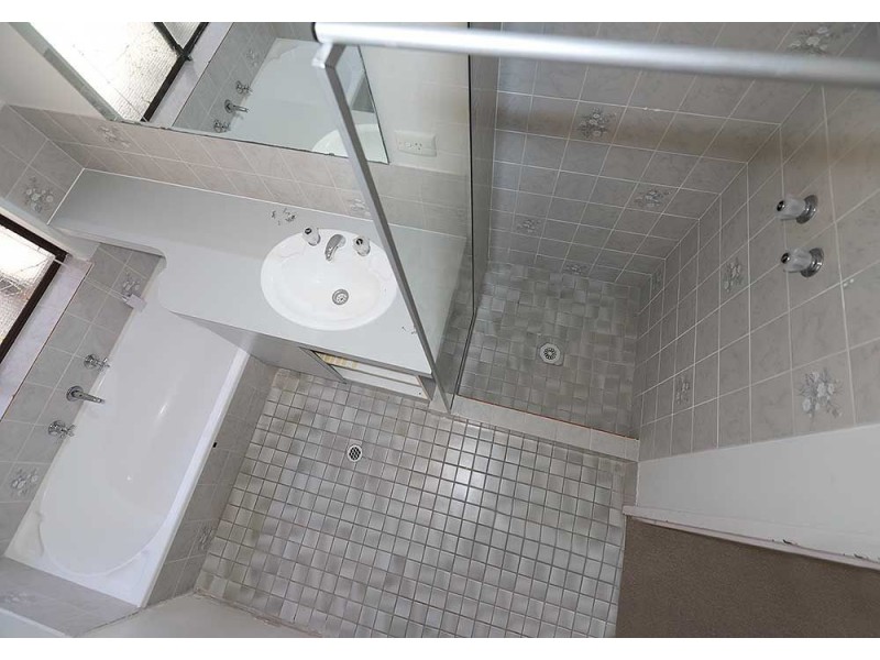 5 Otway Crescent, High Wycombe WA 6057