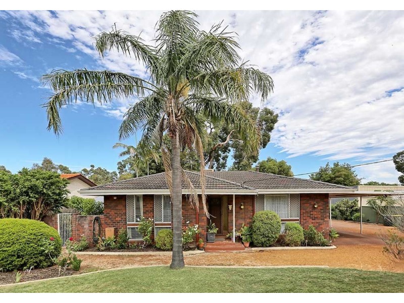 5 Casuarina Road, Maida Vale WA 6057