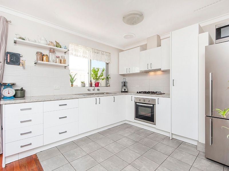 3 Wittenoom Road, High Wycombe WA 6057