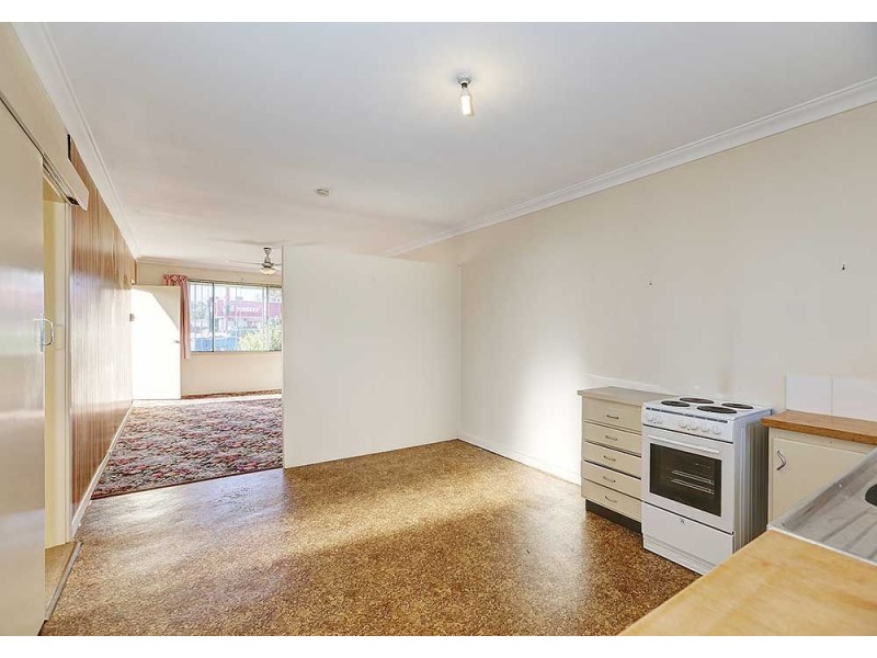 61B Hale Road, Forrestfield WA 6058