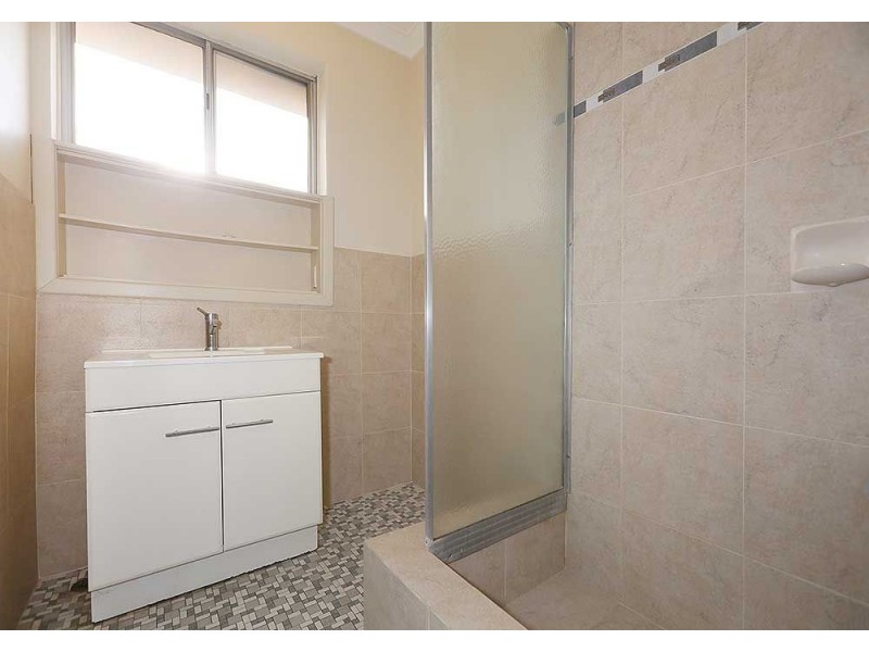 61B Hale Road, Forrestfield WA 6058