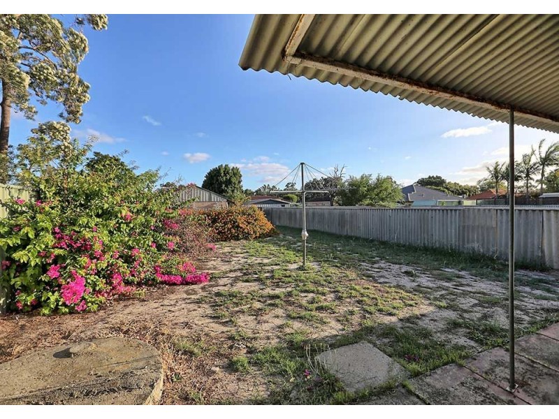 61B Hale Road, Forrestfield WA 6058