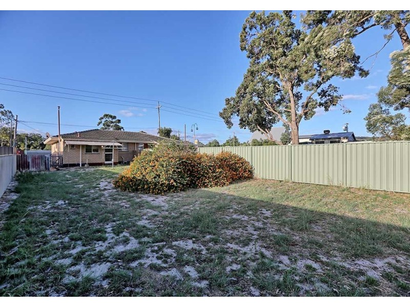 61B Hale Road, Forrestfield WA 6058