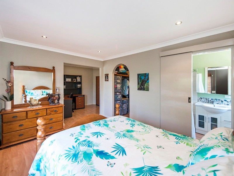 22 Butcher Road, High Wycombe WA 6057