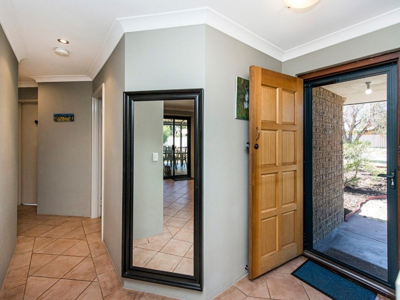 22 Butcher Road, High Wycombe WA 6057