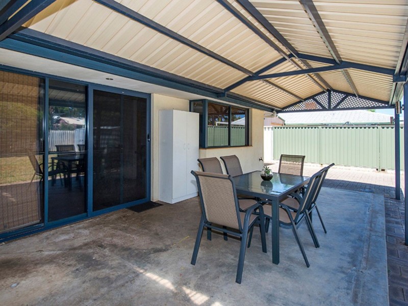 22 Butcher Road, High Wycombe WA 6057