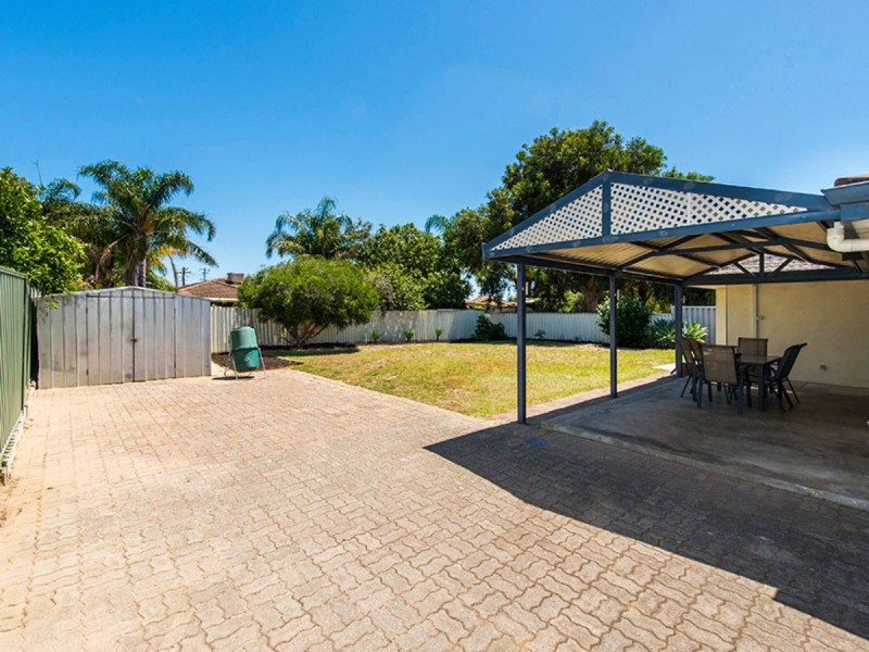 22 Butcher Road, High Wycombe WA 6057