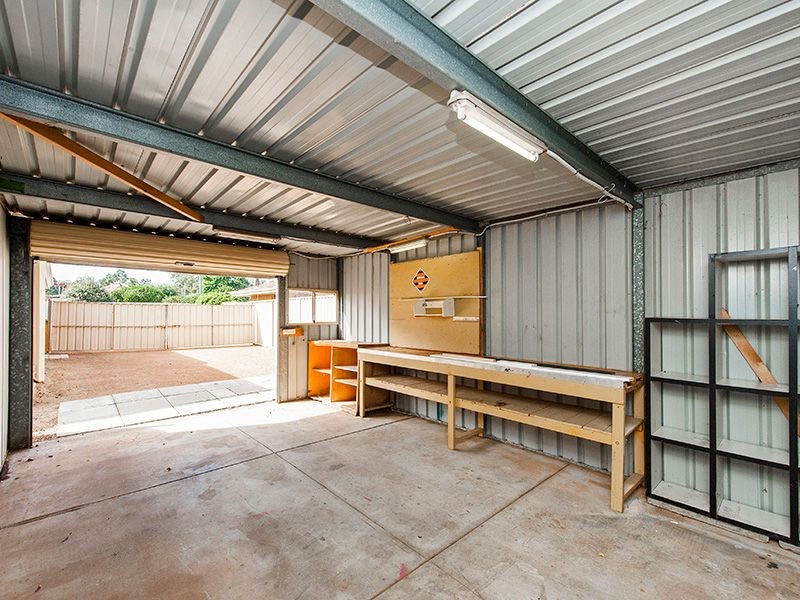 5 Plover Road, High Wycombe WA 6057