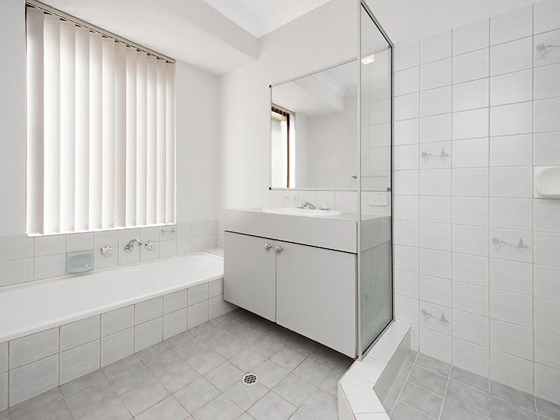 5 Plover Road, High Wycombe WA 6057