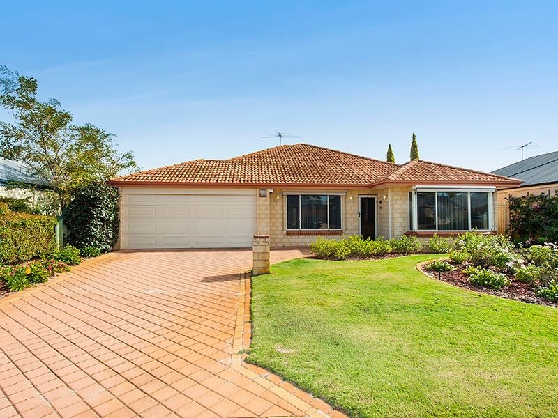 34 Fleet Circle, High Wycombe WA 6057