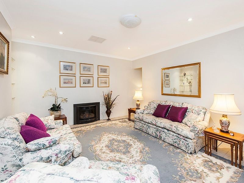 34 Fleet Circle, High Wycombe WA 6057