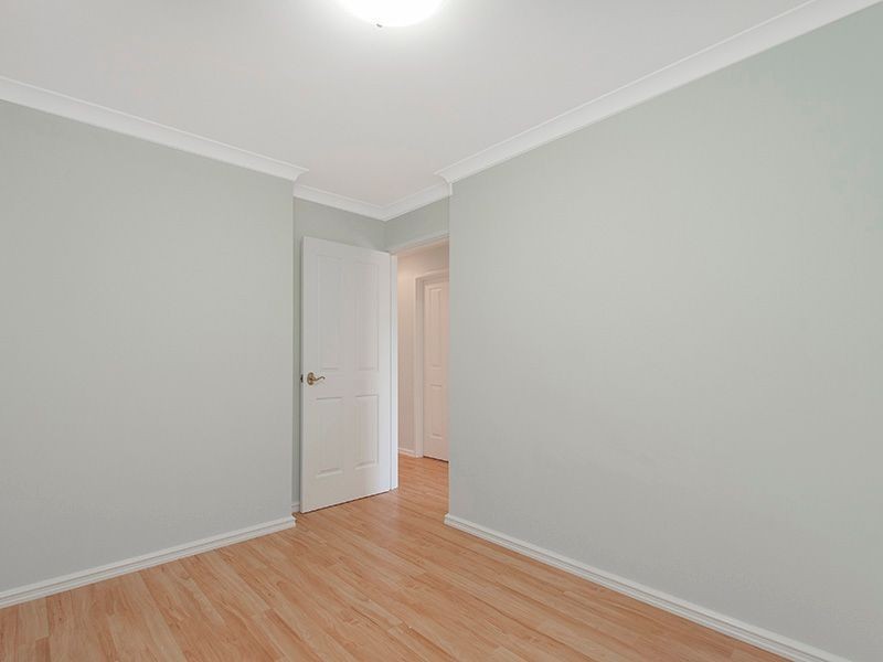 3/2A Frost Street, Swan View WA 6056