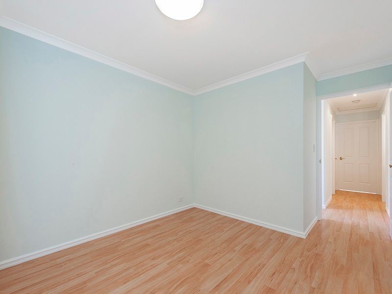 3/2A Frost Street, Swan View WA 6056