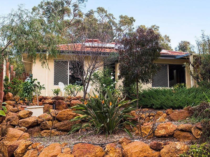 199A or B Grove Road, Lesmurdie WA 6076