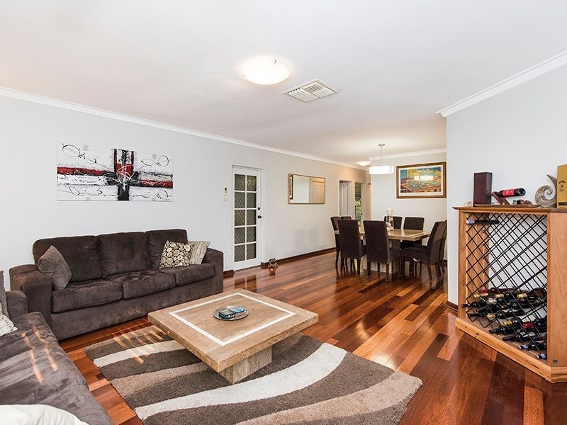 199A or B Grove Road, Lesmurdie WA 6076