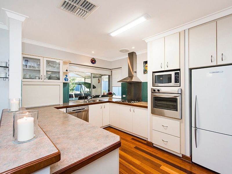 199A or B Grove Road, Lesmurdie WA 6076