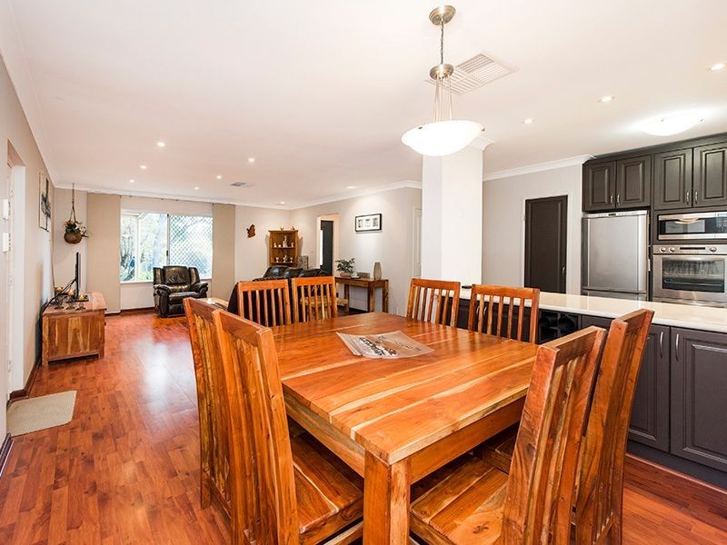 199 Grove Road, Lesmurdie WA 6076