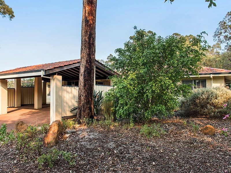 199 Grove Road, Lesmurdie WA 6076