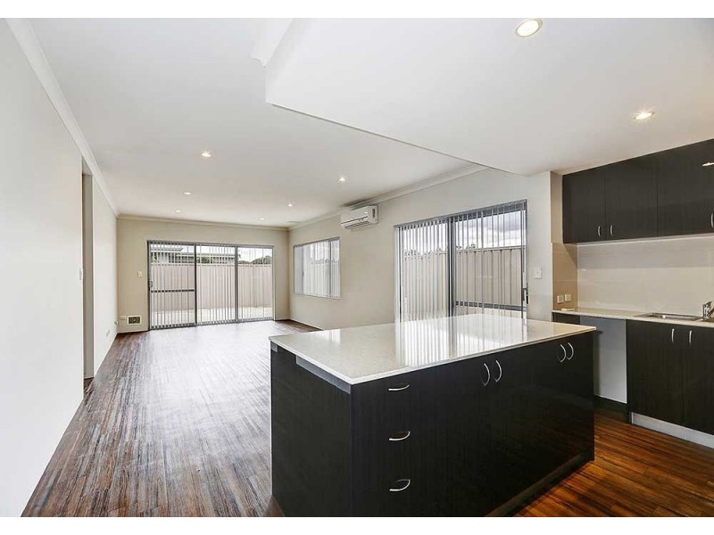 3/3 Kaoriki Court, Maida Vale WA 6057