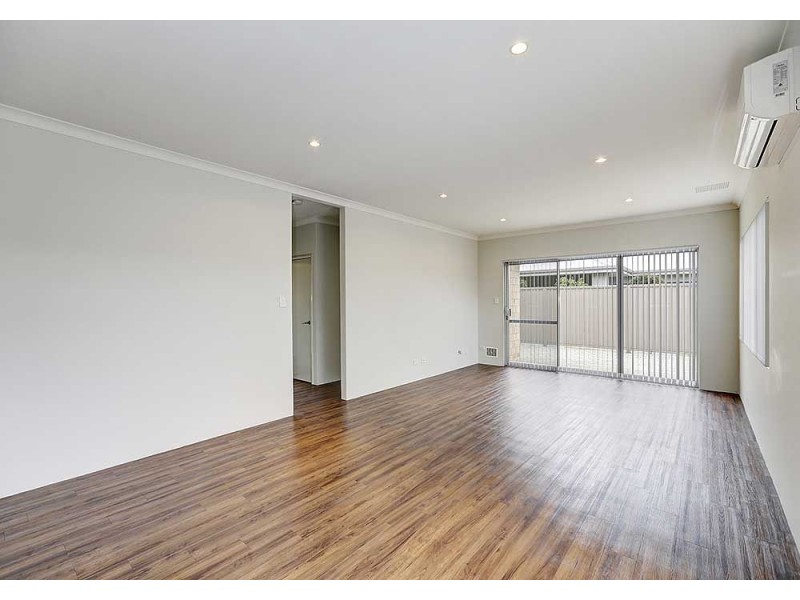 3/3 Kaoriki Court, Maida Vale WA 6057