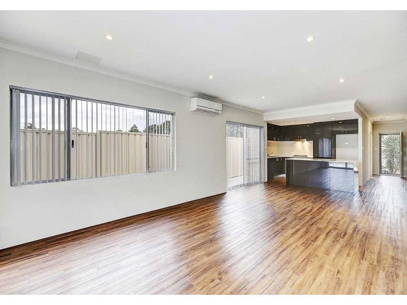 3/3 Kaoriki Court, Maida Vale WA 6057