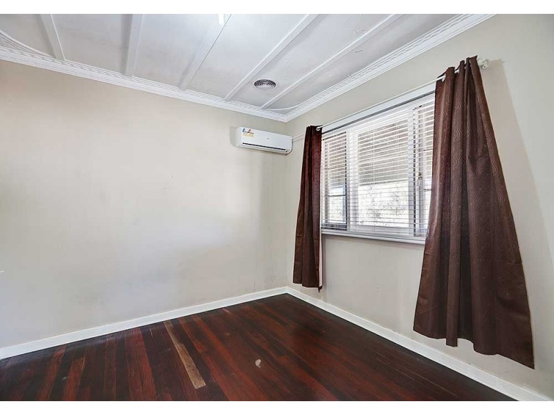 19 Hovea Crescent, Walliston WA 6076