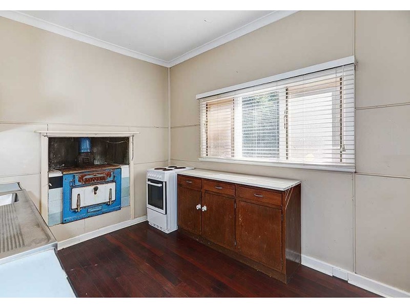 19 Hovea Crescent, Walliston WA 6076