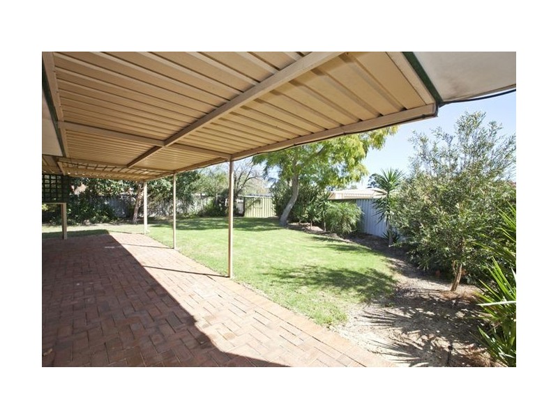 11 Madison Close, Middle Swan WA 6056
