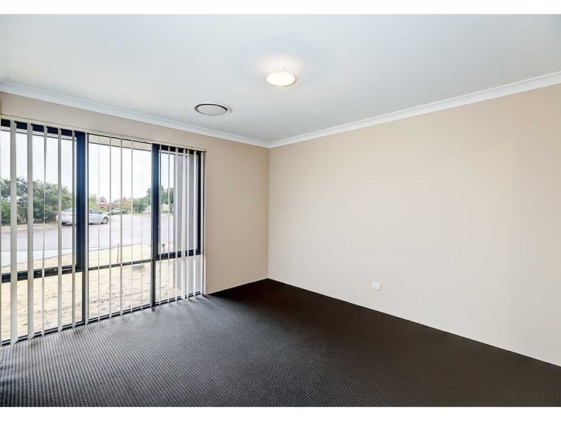 12 Treen Close, High Wycombe WA 6057