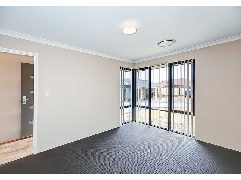 12 Treen Close, High Wycombe WA 6057